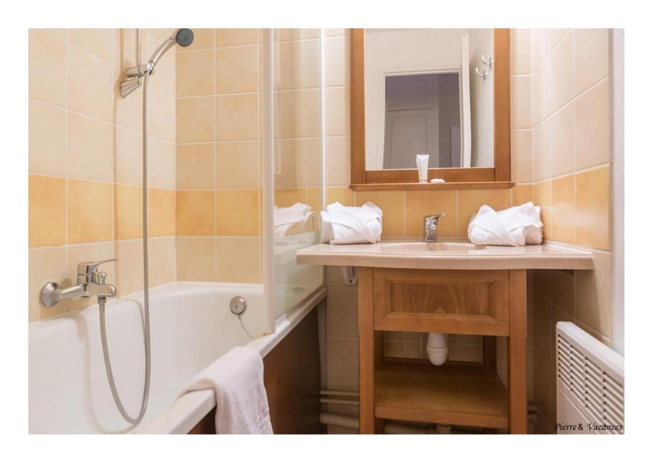 Charmant Appartement Avec Piscine. Monflanquin Dış mekan fotoğraf